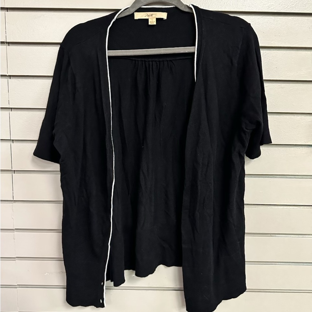 Motto Women’s Black w/ White Trim Cardigan Sweater. Size L. New!